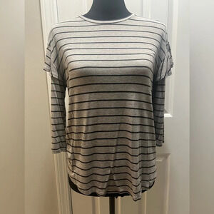 Dolan by Anthropologie 3/4 Sleeve striped top Size Large